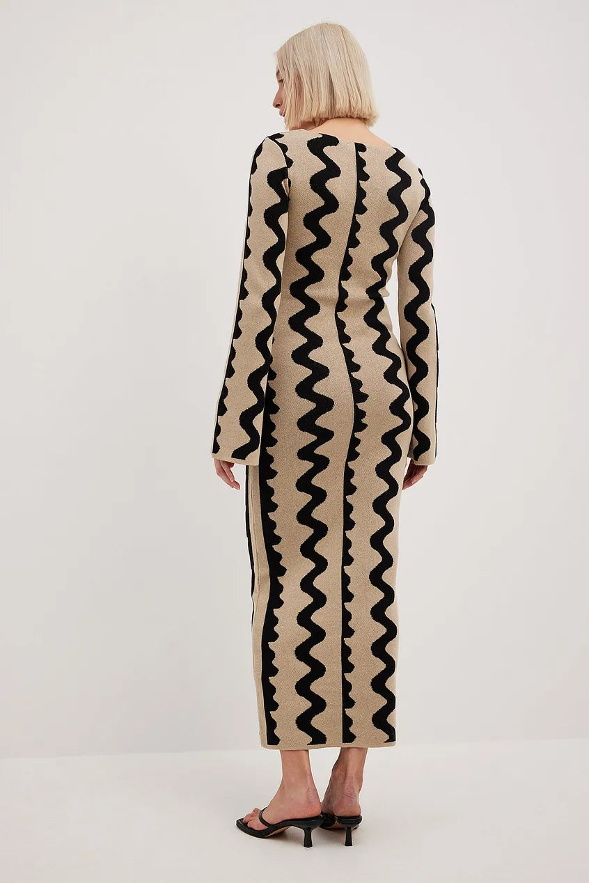 Evelyn™ | Long knit dress with wide sleeves
