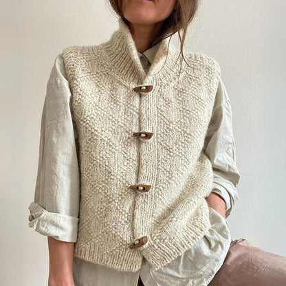 Evy - Elegant buttoned wool cardigan