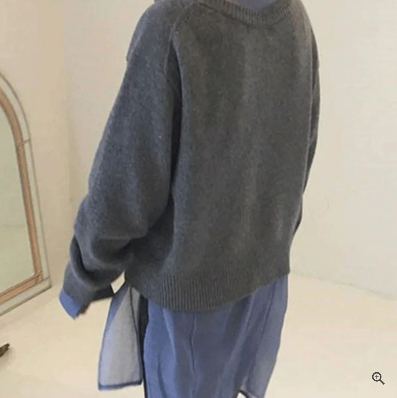 Fia - Cozy cashmere cardigan with playful buttons