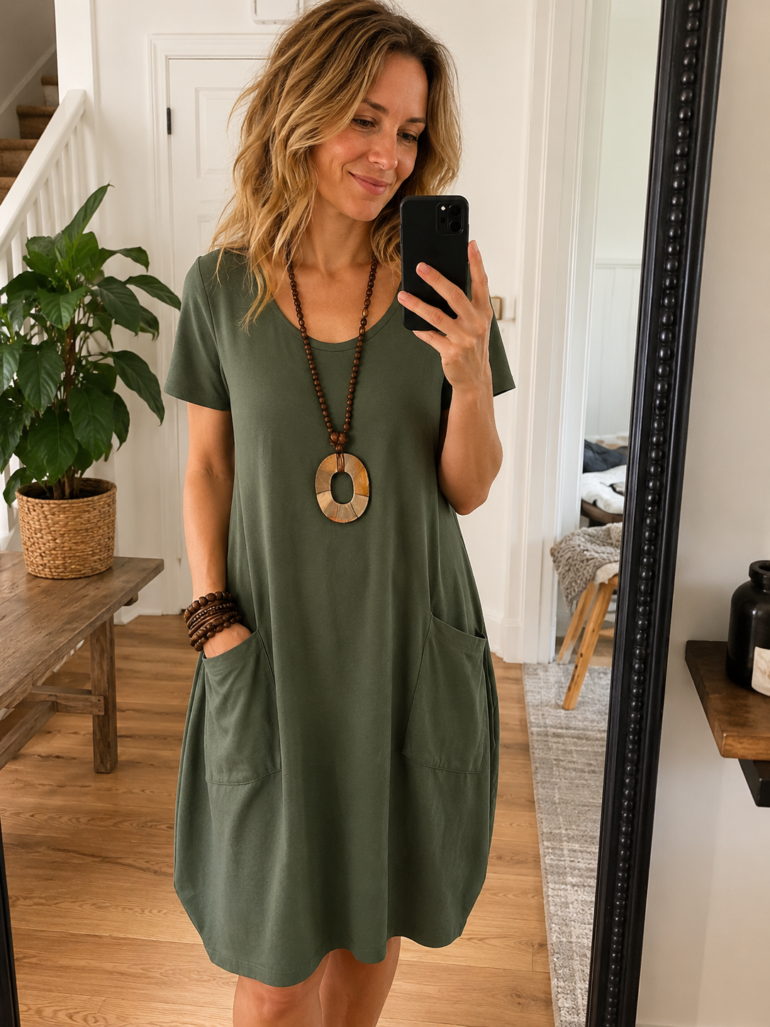 Robe Sophie™ — Robe Élégante avec Couverture Subtile du Ventre