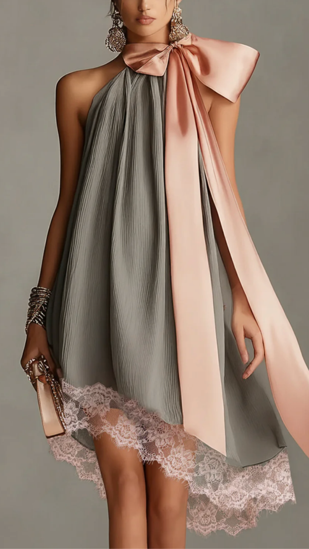 Maeva | Robe Mini Élégante avec Col Halter & Coupe Flatteuse