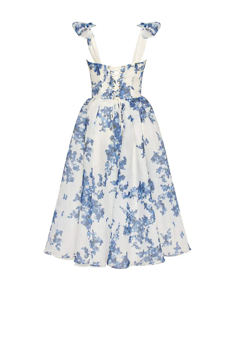 Charming blue dress 