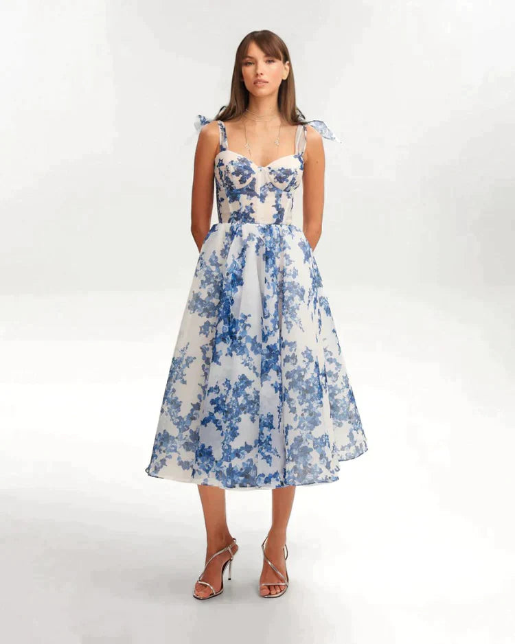 Charming blue dress 