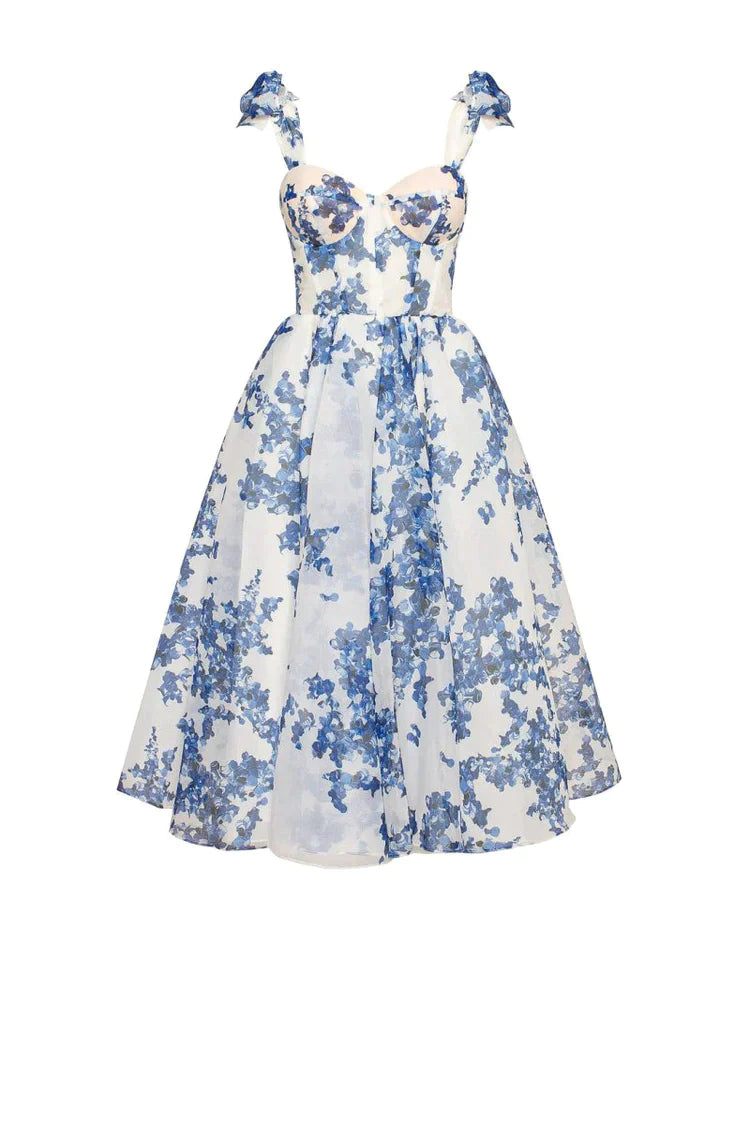 Charming blue dress 