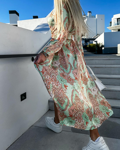 Long-sleeve midi dress with floral paisley patterns for spring