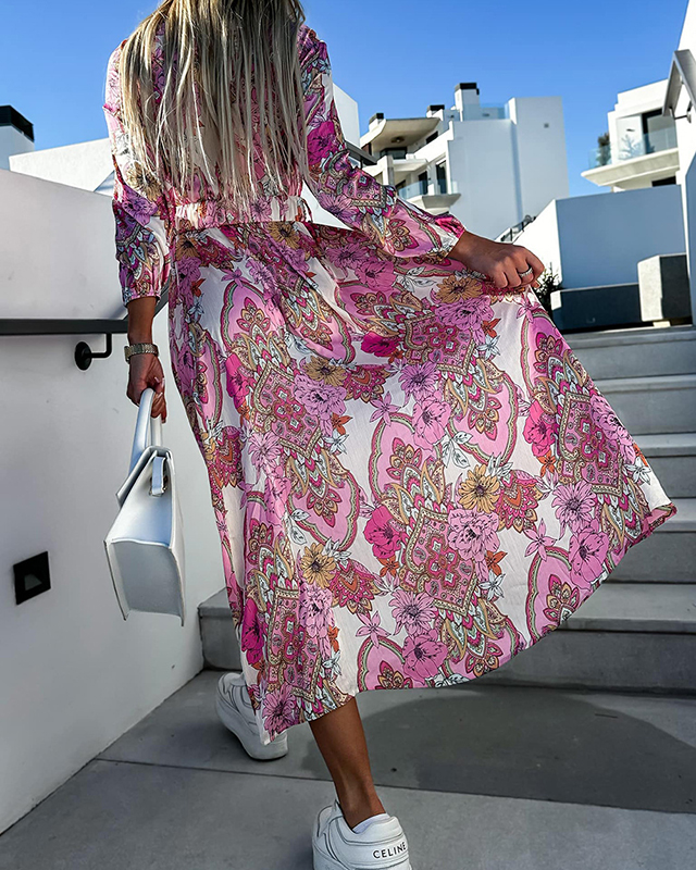 Long-sleeve midi dress with floral paisley patterns for spring