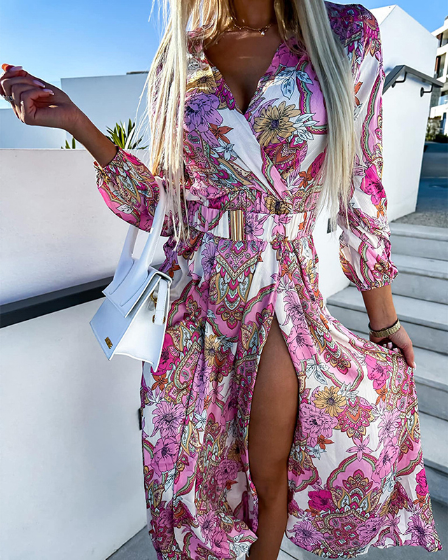 Long-sleeve midi dress with floral paisley patterns for spring