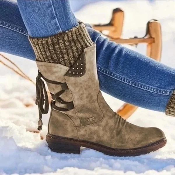 Ruth - Women's warm wool low-barrel boots with orthotic support and arch